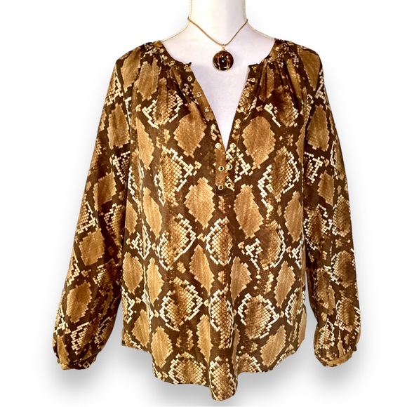 Michael Michael KORS | Basics Python Print Blouse NWOT - Picture 12 of 13